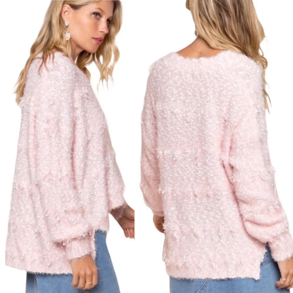 SALE POL Pink & White Plush & Fuzzy Popcorn Sweater Oversized